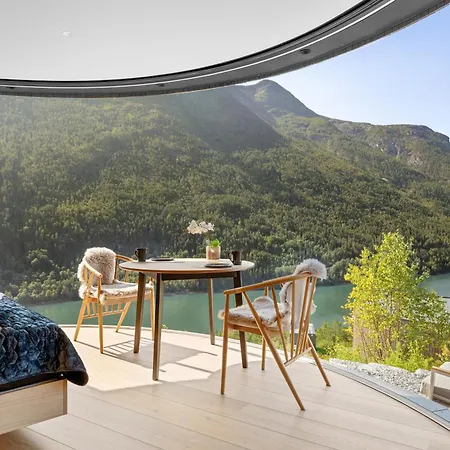 The Sognefjord * Kaupanger